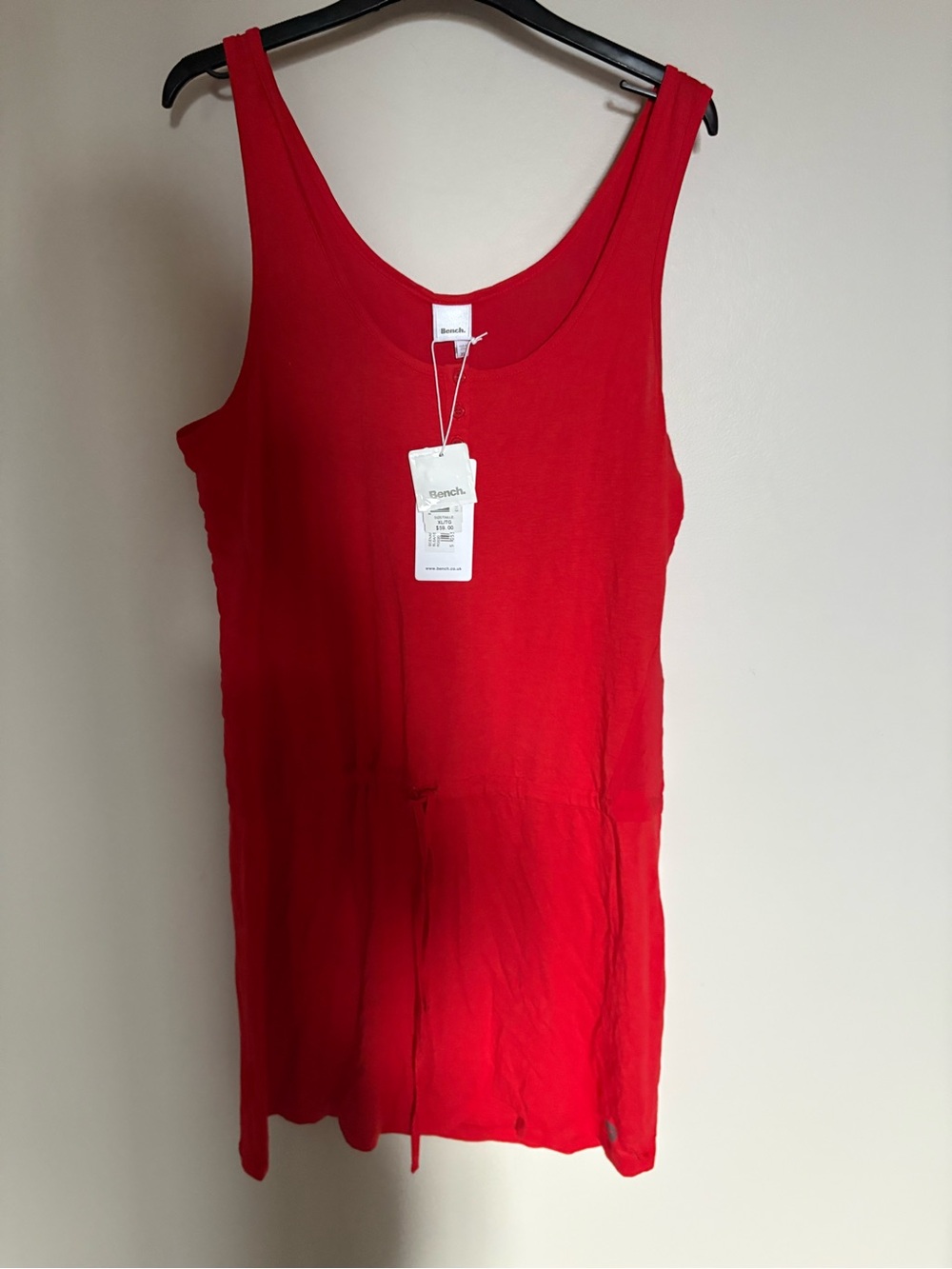 NWT- xlarge Bench Red Scoop Neck Sleeveless Tank Top